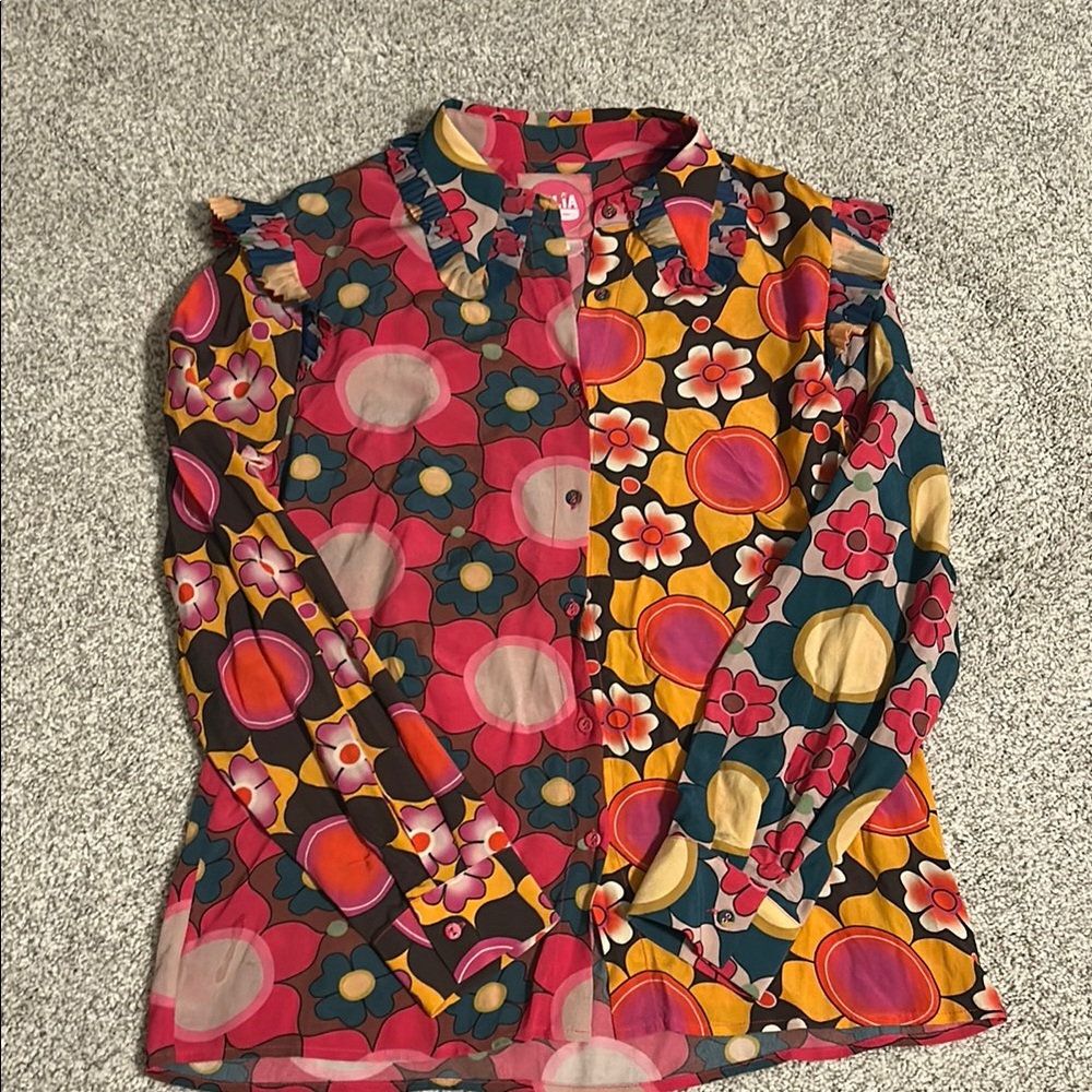 EUC CELIA B Colorful Floral Long Sleeve Blouse Sz Small